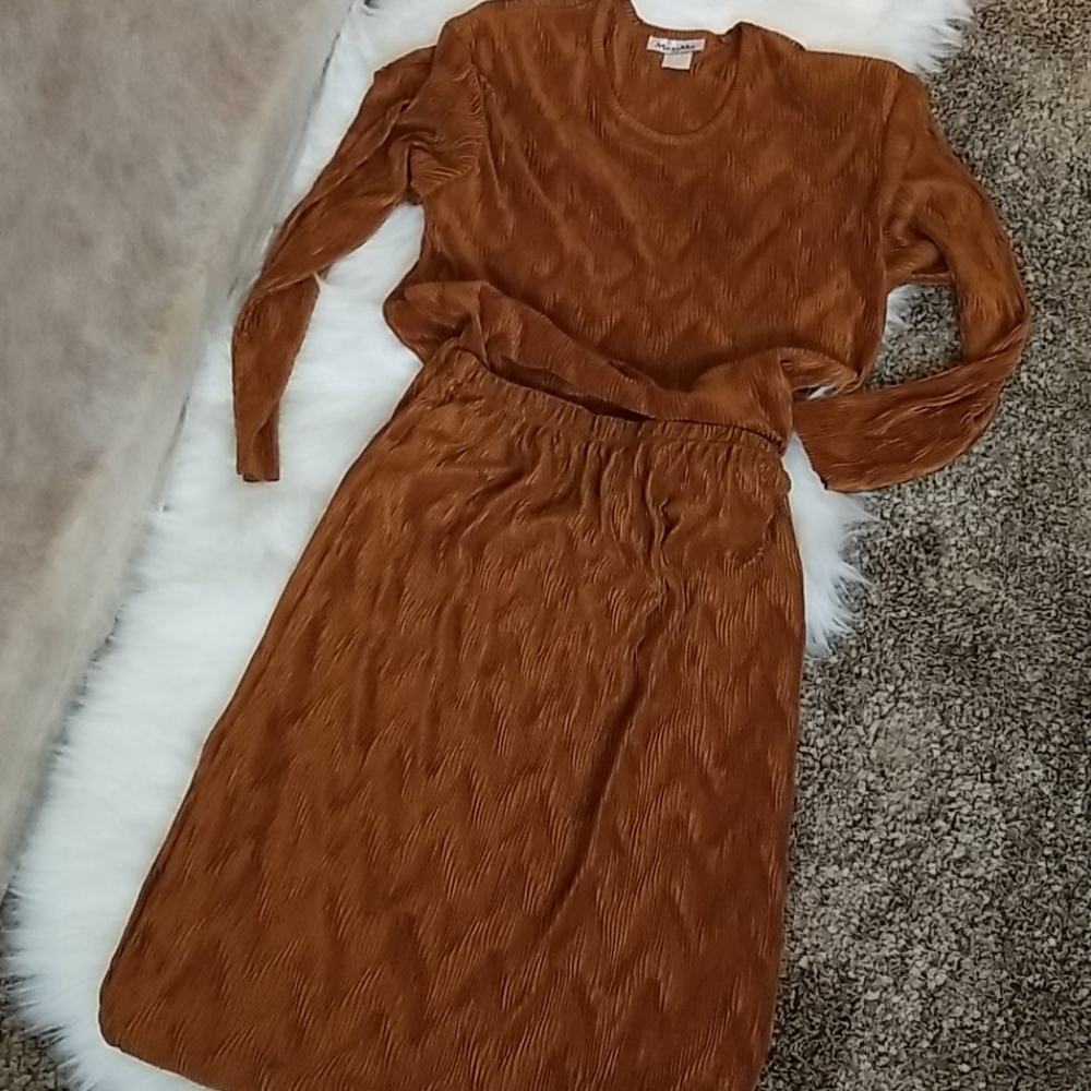 Vintage Creped Set